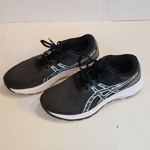 Asics Gel Excite 9 Running Shoe, Size 9 Wide, Black, Worn Once